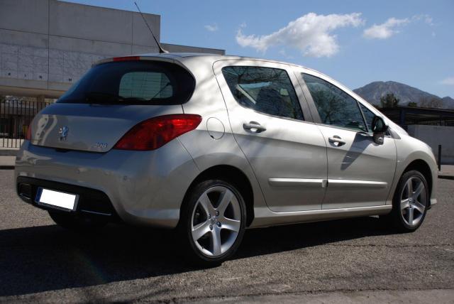http://www.forum-peugeot.com/Forum/mesimages/5212/Arriere 2.jpg